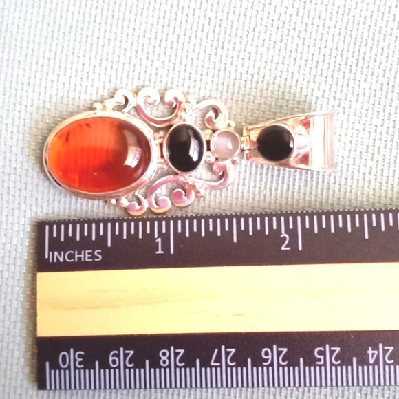 AMBER, BLACK ONYX, MOONSTONE IN STERLING SILVER PENDANT - Picture 3 of 7